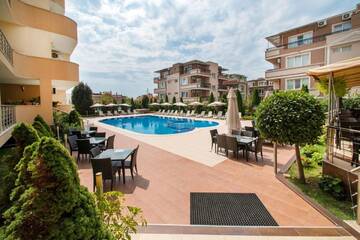 Фотографии Отель Hotel Iris г. Несебр (Болгария) №2 Фото Отель Hotel Iris г. Несебр 2
