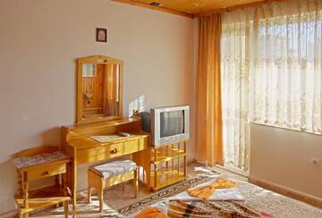 Фото номера Апартаменты с 2 спальнями и террасой Гостевой дом Violeta 7 Guest House г. Несебр 13
