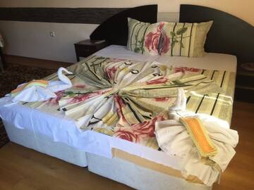 Фото номера Апартаменты с 2 спальнями и террасой Гостевой дом Violeta 7 Guest House г. Несебр 14