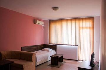 Фото номера Апартаменты с 1 спальней Апарт-отели Sunny House Family Complex г. Несебр 21