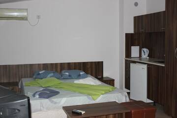 Фото номера Стандартный номер-студио Апарт-отели Sunny House Family Complex г. Несебр 17