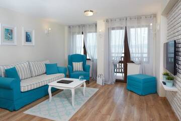 Фото номера Улучшенные апартаменты с 1 спальней с видом на море Апарт-отели Villa Elea г. Несебр 22