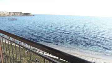 Фото номера Номер-студио с видом на море Апарт-отели Akrotiria Beach Apart Complex г. Несебр 8