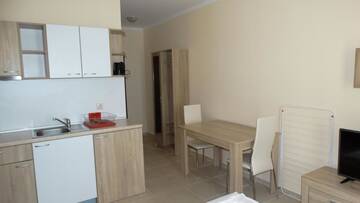 Фото номера Номер-студио с видом на море Апарт-отели Akrotiria Beach Apart Complex г. Несебр 19