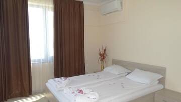 Фото номера Апартаменты с видом на море Апарт-отели Akrotiria Beach Apart Complex г. Несебр 4