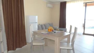 Фото номера Апартаменты с видом на море Апарт-отели Akrotiria Beach Apart Complex г. Несебр 2