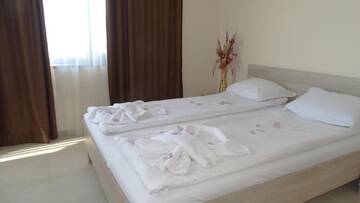 Фото номера Номер-студио с видом на море Апарт-отели Akrotiria Beach Apart Complex г. Несебр 5