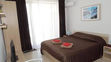 Фото номера Апартаменты-студио с видом на море Апарт-отели Akrotiria Beach Apart Complex г. Несебр 6
