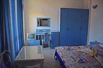 Фото номера Двухместный номер с 1 кроватью и балконом Гостевой дом Family House Katerini г. Несебр 6