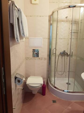 Фото номера Трехместный номер с балконом Гостевой дом Guesthouse Zanier г. Несебр 3