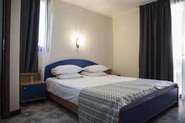 Фото номера Одноместный номер Отель Victoria Hotel Nessebar г. Несебр 4