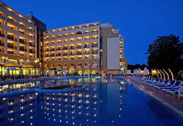Фотографии Курортные отели Sol Nessebar Mare Resort & Aquapark - All inclusive г. Несебр (Болгария) №2 Фото Курортные отели Sol Nessebar Mare Resort & Aquapark - All inclusive г. Несебр 2