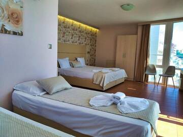Фото номера Номер-студио с видом на море и балконом Отель Aphrodite Beach Hotel г. Несебр 9