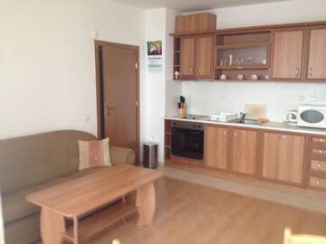 Фото номера Апартаменты с 2 спальнями и балконом Апарт-отели Levante Apartcomplex г. Несебр 14