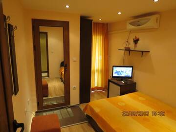 Фото Отель Family Hotel Lebed г. Несебр 1