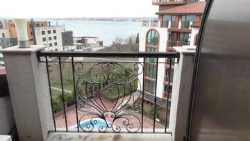 Фото номера Апартаменты в мезонете с видом на море Апарт-отели Chateau del Marina Apart Complex г. Несебр 22