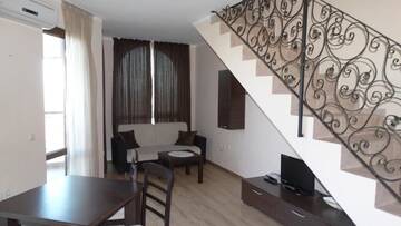 Фото номера Апартаменты в мезонете с видом на море Апарт-отели Chateau del Marina Apart Complex г. Несебр 9