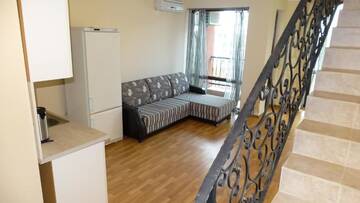Фото номера Апартаменты в мезонете с видом на море Апарт-отели Chateau del Marina Apart Complex г. Несебр 17