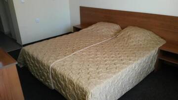 Фото номера Двухместный номер с 1 кроватью или 2 отдельными кроватями Отель Sandor Hotel г. Несебр 55