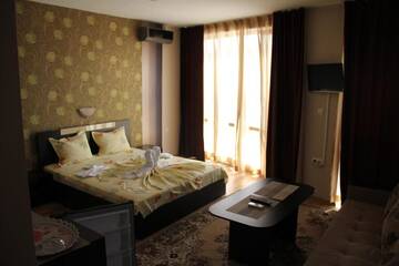 Фото номера Двухместный номер с 1 кроватью и балконом Апарт-отели Cabana Beach Club Complex г. Несебр 20