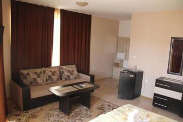Фото номера Двухместный номер с 1 кроватью и балконом Апарт-отели Cabana Beach Club Complex г. Несебр 21