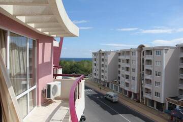 Фото номера Двухместный номер с 1 кроватью и балконом Апарт-отели Cabana Beach Club Complex г. Несебр 23
