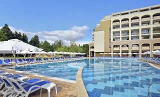 Фото Курортные отели Sol Nessebar Bay Resort &amp; Aquapark - All inclusive г. Несебр